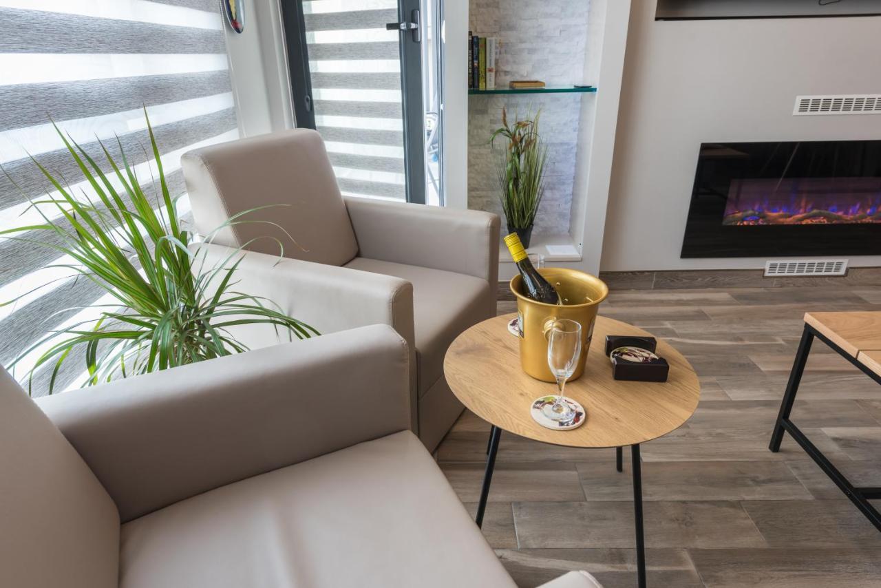 Apartment B - Lifestyle Holiday Saints Constantine and Helena ภายนอก รูปภาพ